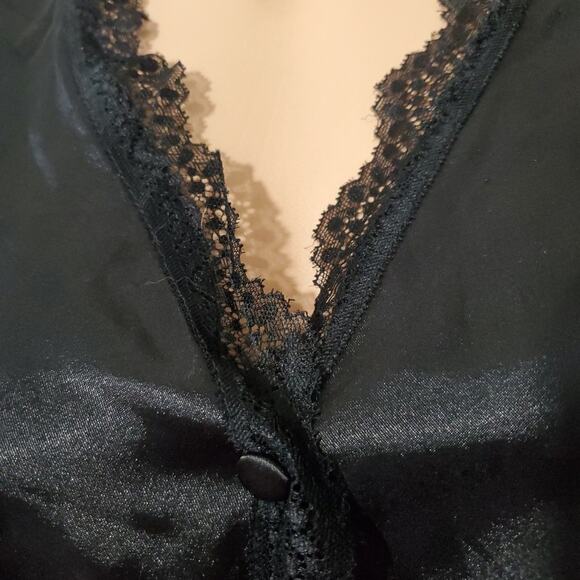 LUXURIOUS SLEEP SHIRT Button Down Kimono SHINY BLACK SATIN Lace WOMEN'S PLUS 1X - Picture 3 of 9
